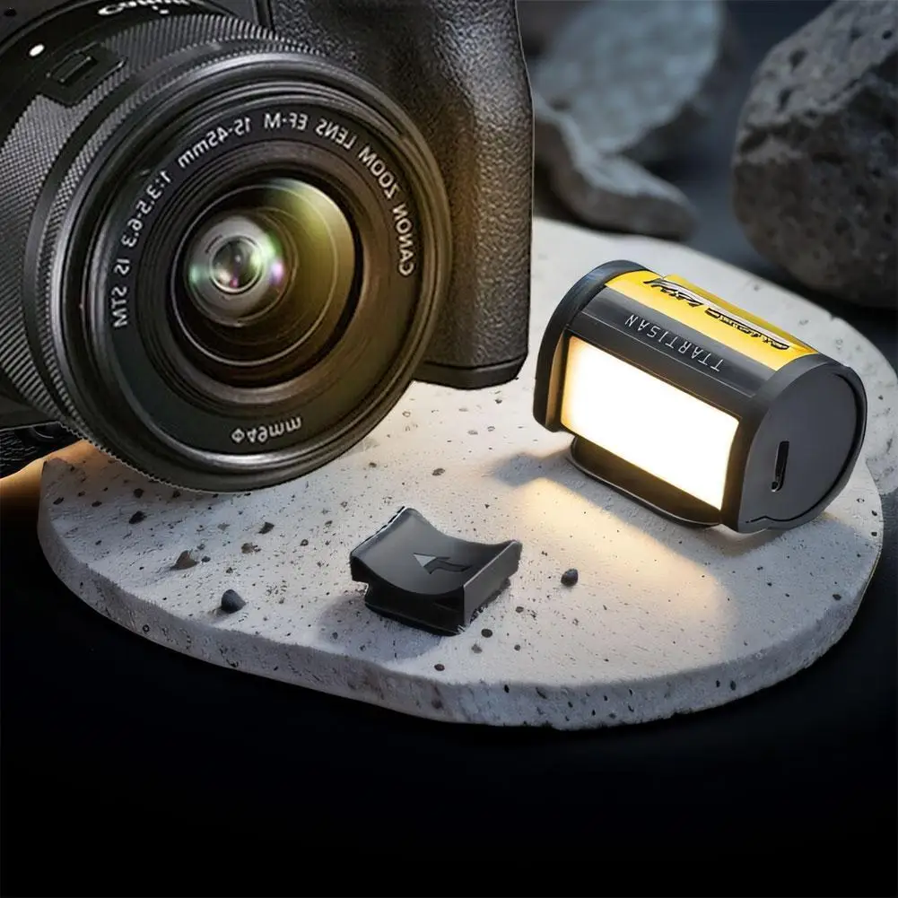 Mini-Magnetblitz mit Kaltschuhhalterung zum Schießen, Fülllicht, Nachtszene, Beleuchtung, USB wiederaufladbar, 3 W